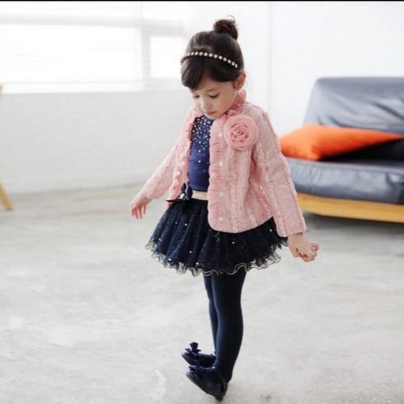 •HOST PICK!•1 LEFT•Girls 4 PC Autumn/Winter Set!!• - Picture 2 of 8